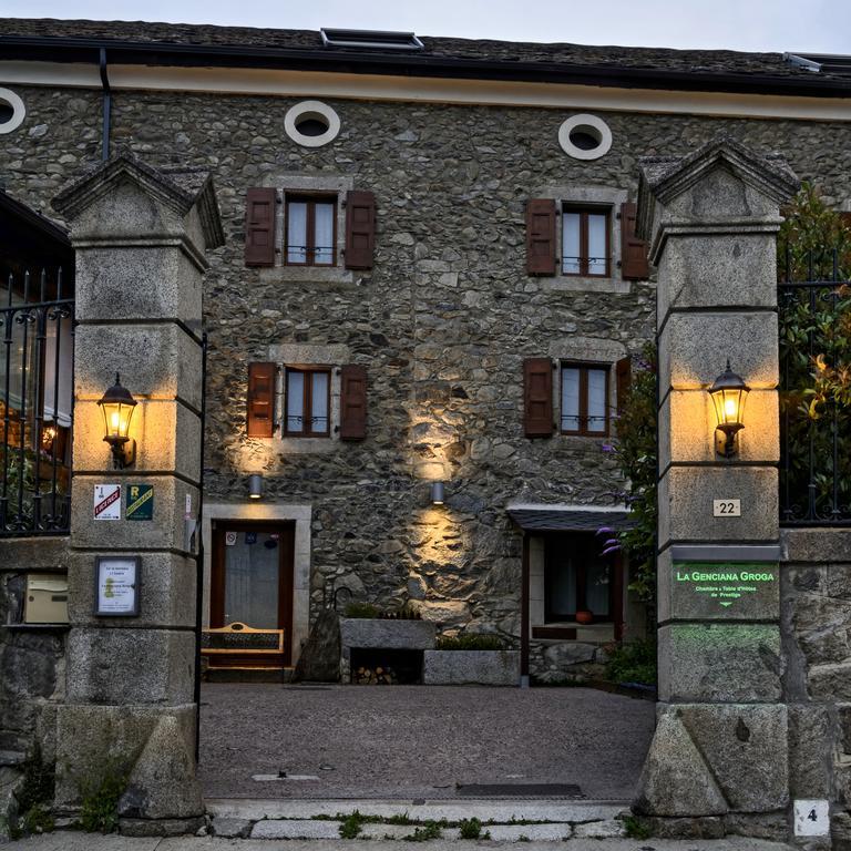 Hotel La Genciana Groga, Abans Ca La Gemma I L'Isidre Dorres Exterior foto